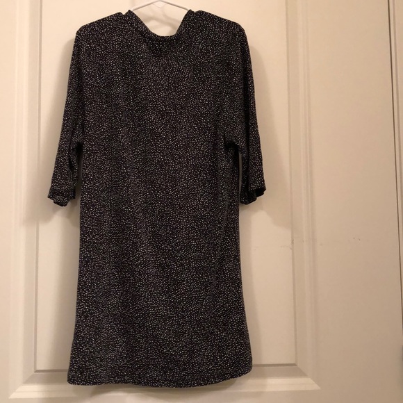 Patterned top - Picture 2 of 3